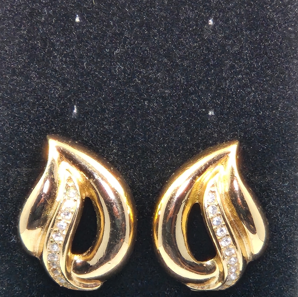 Dior Gold And Crystal Tulip Earrings look a likes